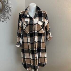 Plaid Button-Up Women's Jacket